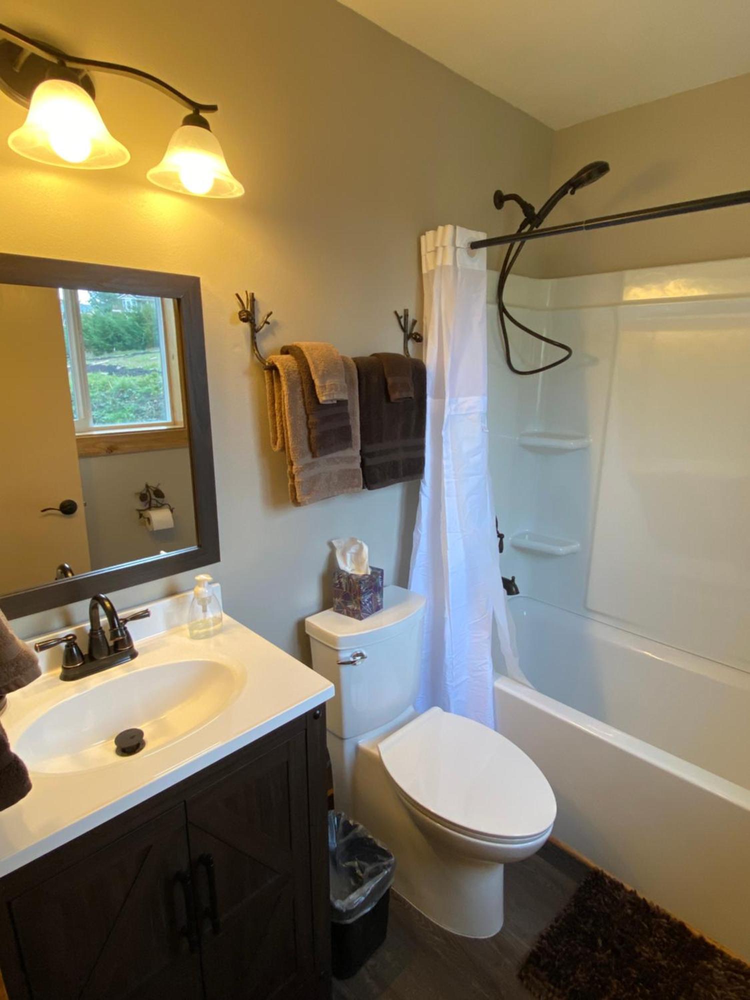 Cabin - Hot Tub - Fire Pit - View - Getaway! Oak Harbor Buitenkant foto
